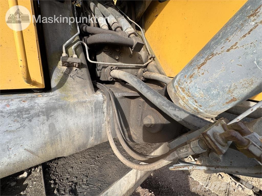 Volvo EC230B Rupsgraafmachines