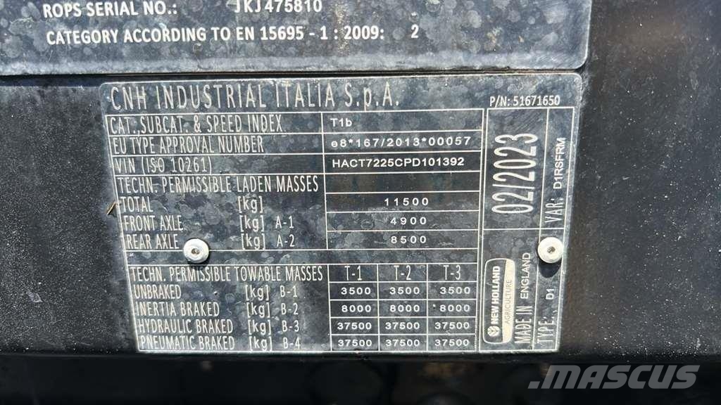 New Holland T7.225 AutoCommand Traktorid