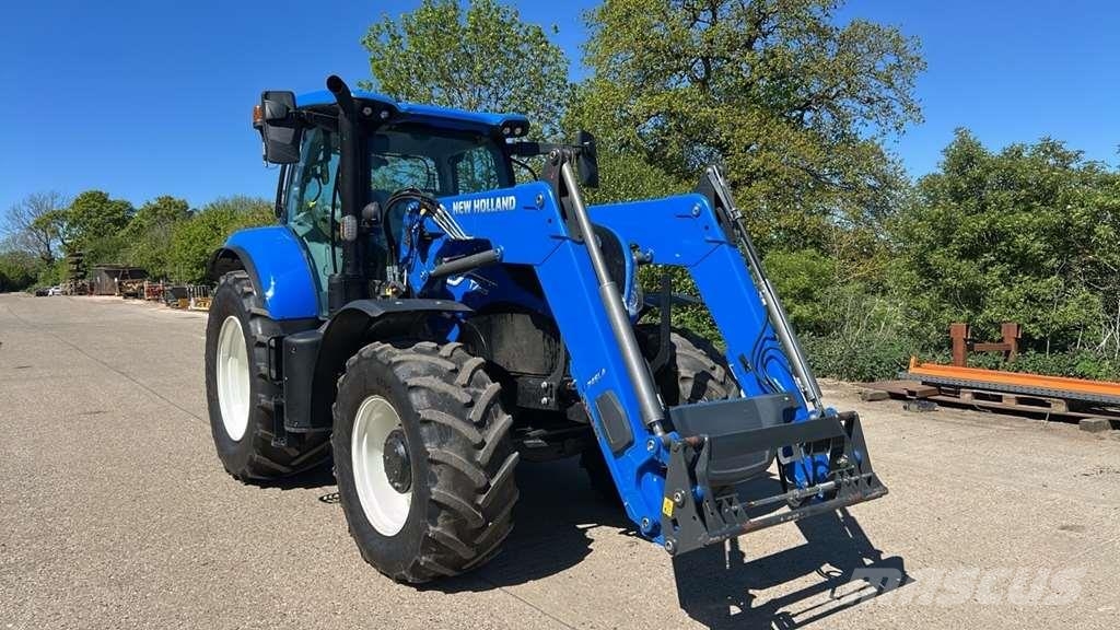 New Holland T7.225 AutoCommand Traktorid