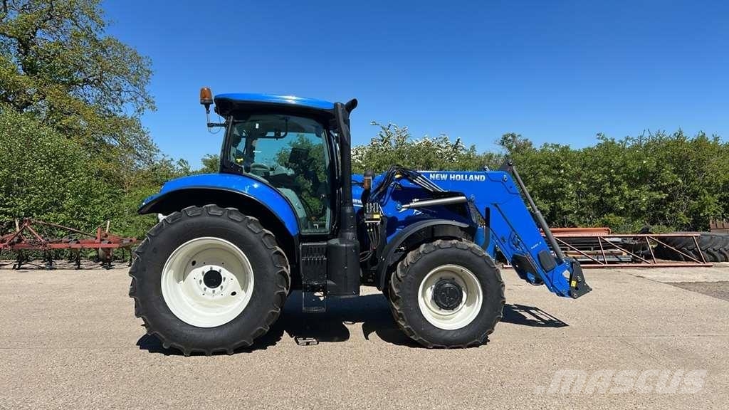 New Holland T7.225 AutoCommand Traktorid