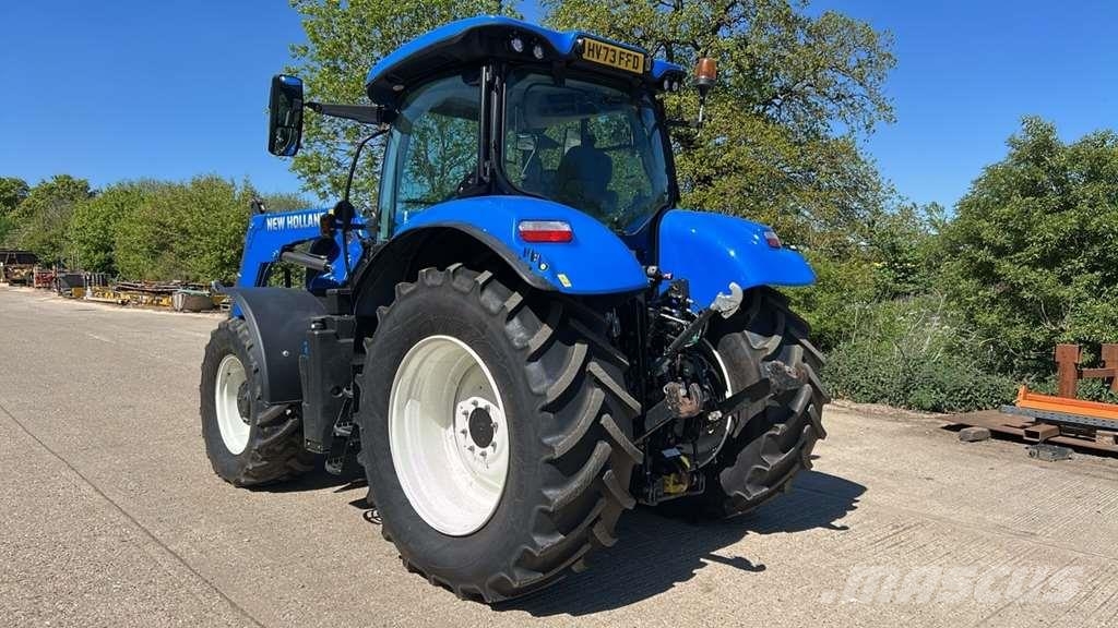 New Holland T7.225 AutoCommand Traktorid