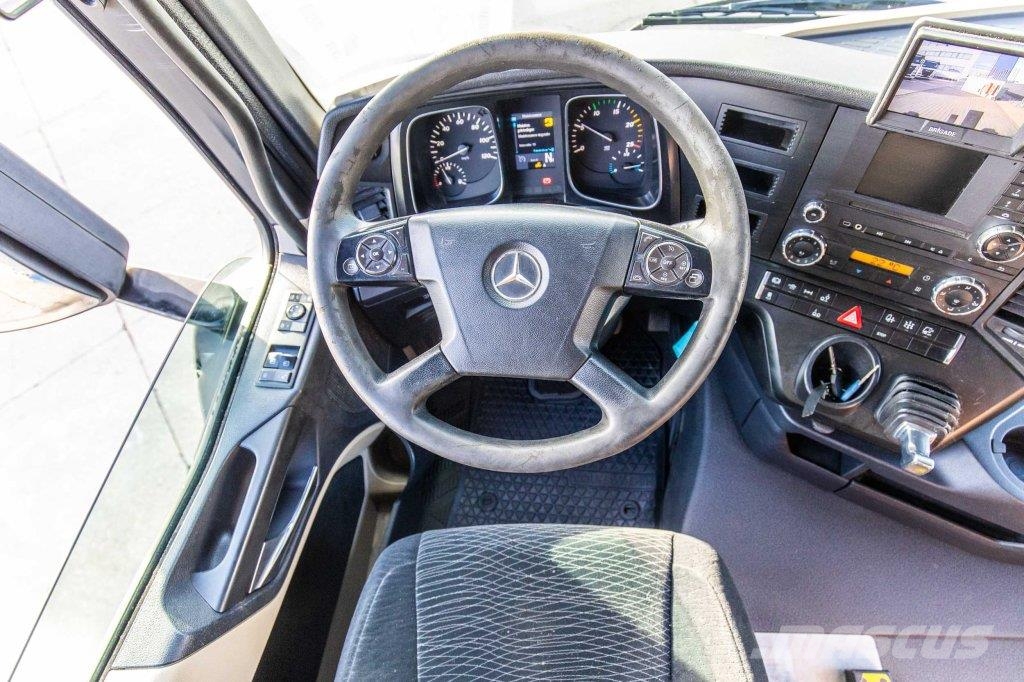 Mercedes-Benz ACTROS 2548 BL+ MARREL Вантажівки з гаковим підйомом