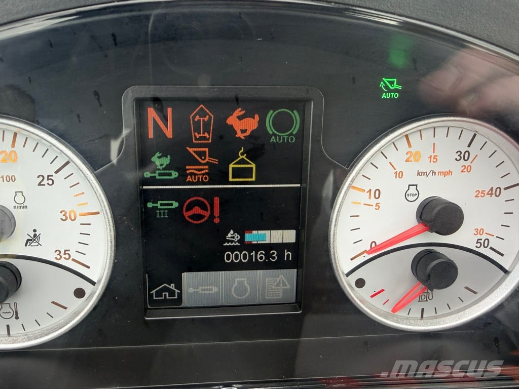 CLAAS Scorpion 746 Varipower Ładowarki rolnicze