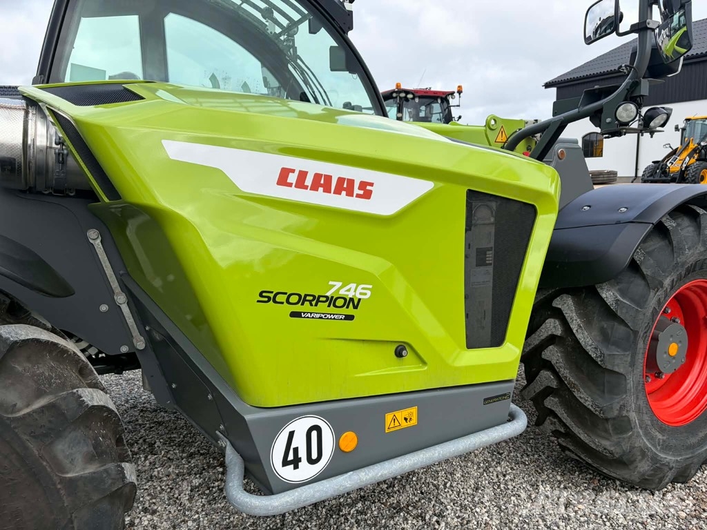 CLAAS Scorpion 746 Varipower Ładowarki rolnicze