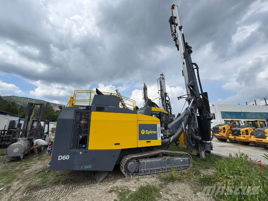Epiroc D60-10LF サーフェイスドリルリグ