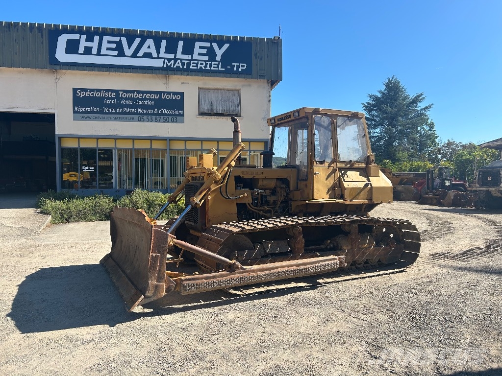 Komatsu D 53 履帶推土機