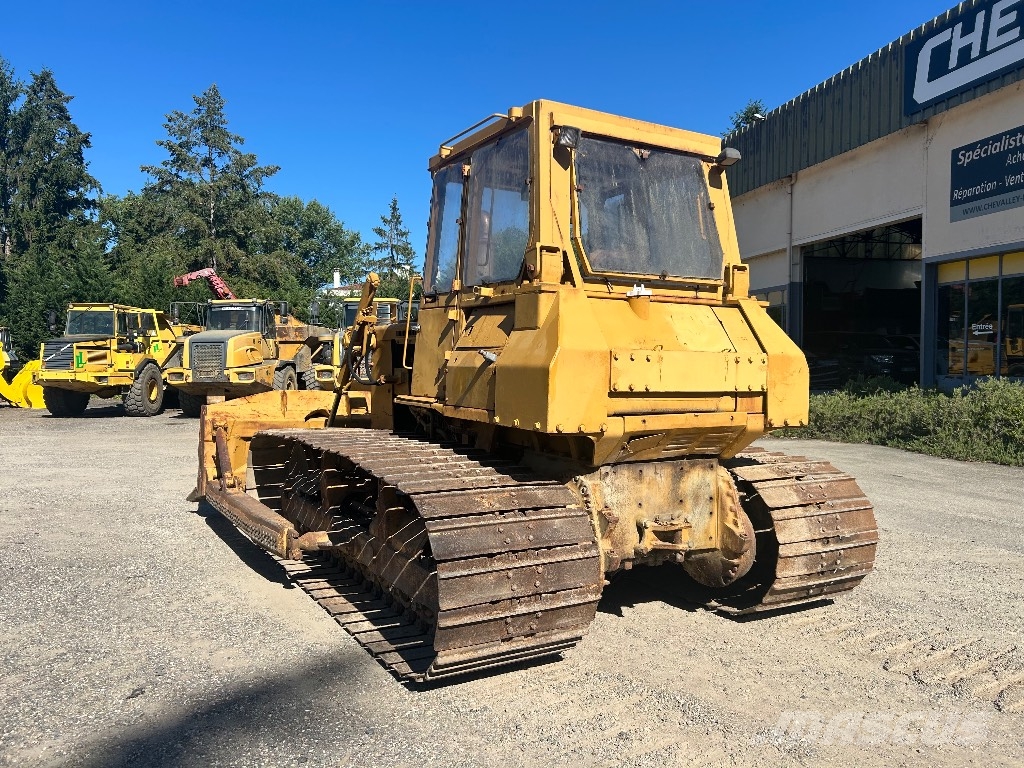 Komatsu D 53 履帶推土機