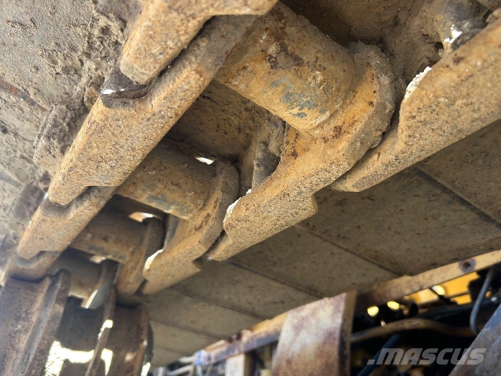 Komatsu D 53 履帶推土機