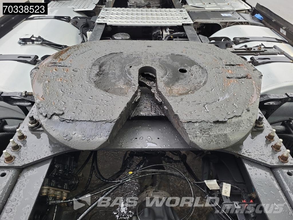 Renault T 520 4X2 HIGH 2xTanks ACC Navi Vetopöytäautot