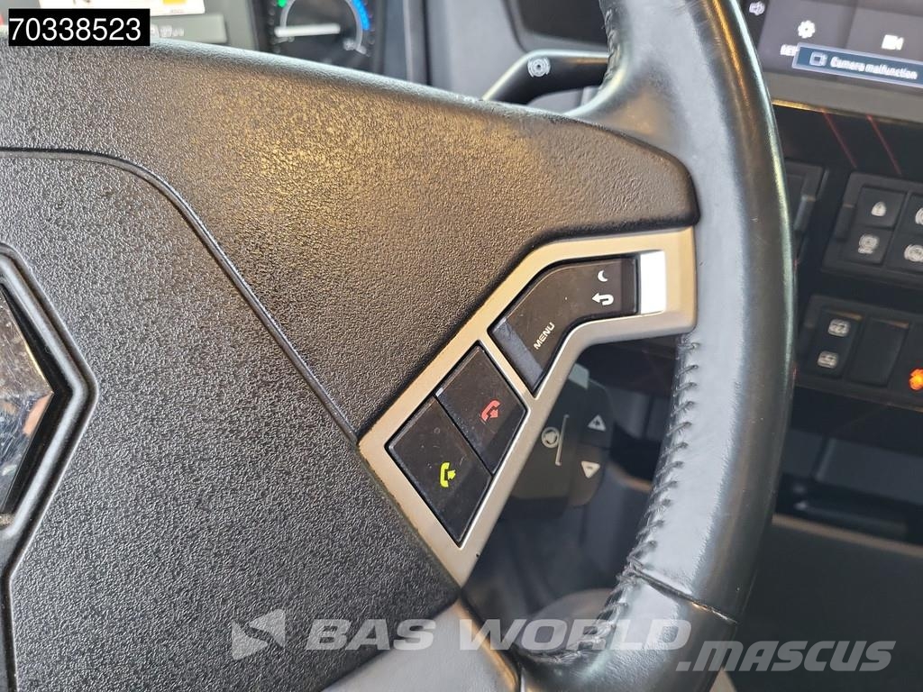 Renault T 520 4X2 HIGH 2xTanks ACC Navi Vetopöytäautot