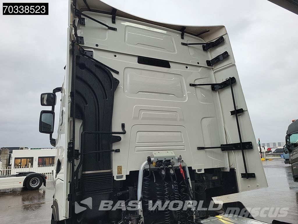 Renault T 520 4X2 HIGH 2xTanks ACC Navi Vetopöytäautot