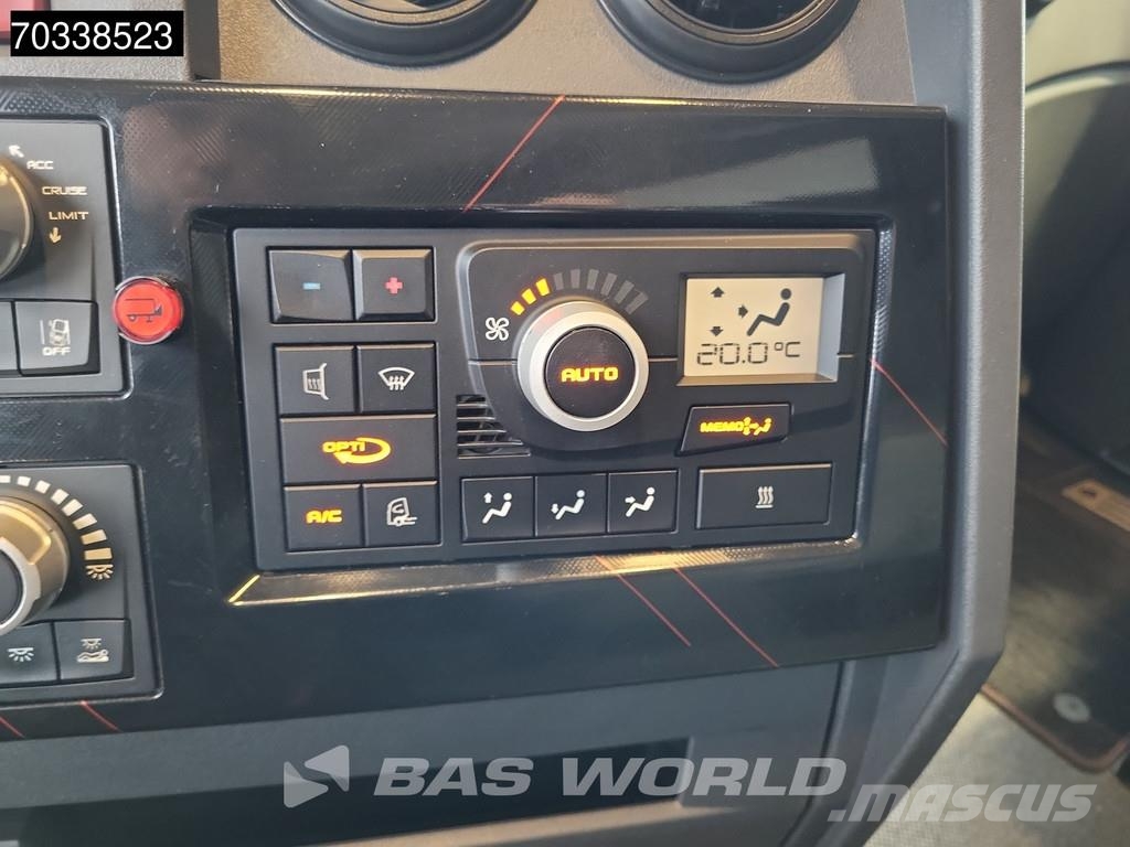 Renault T 520 4X2 HIGH 2xTanks ACC Navi Vetopöytäautot