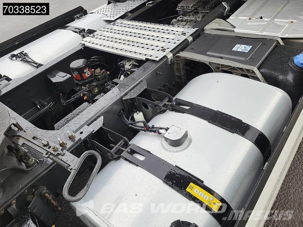 Renault T 520 4X2 HIGH 2xTanks ACC Navi Vetopöytäautot