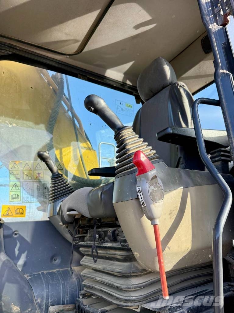 Komatsu PC 240 LC-10 Εκσκαφείς με ερπύστριες