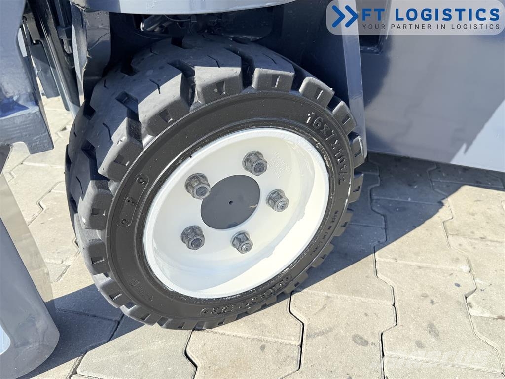 Combilift CB3000 | DIESEL | TRIPLEX 5500 MM | SIDE SHIFT | F Wózki widłowe czterokierunkowe