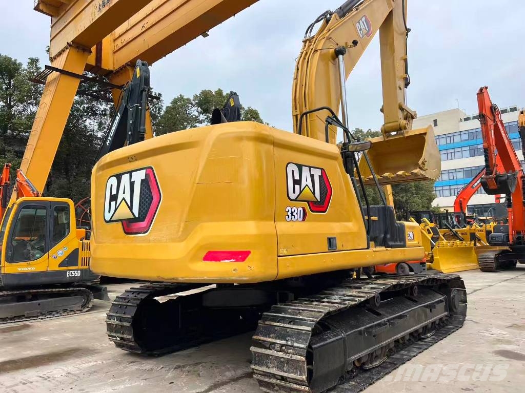 CAT 330 Excavatoare pe șenile
