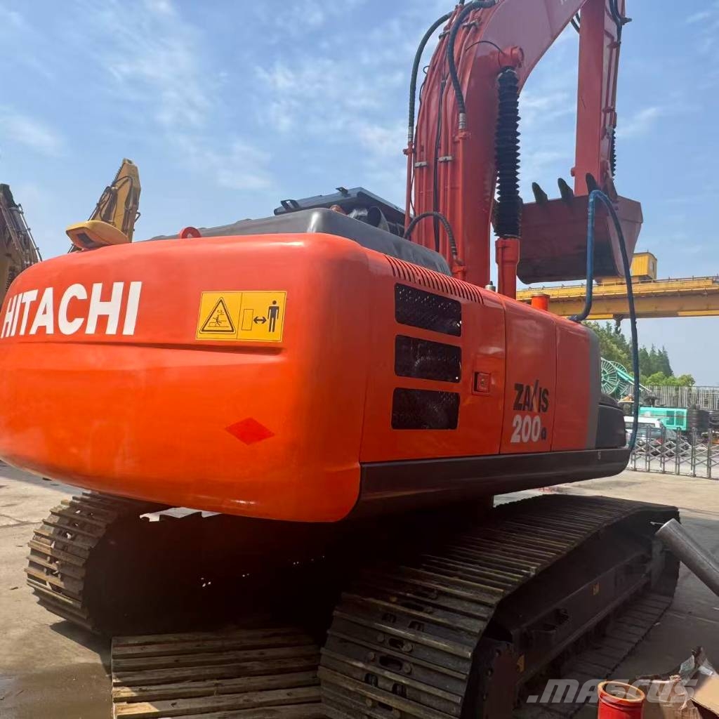 Hitachi ZX200-3G 履带挖掘机