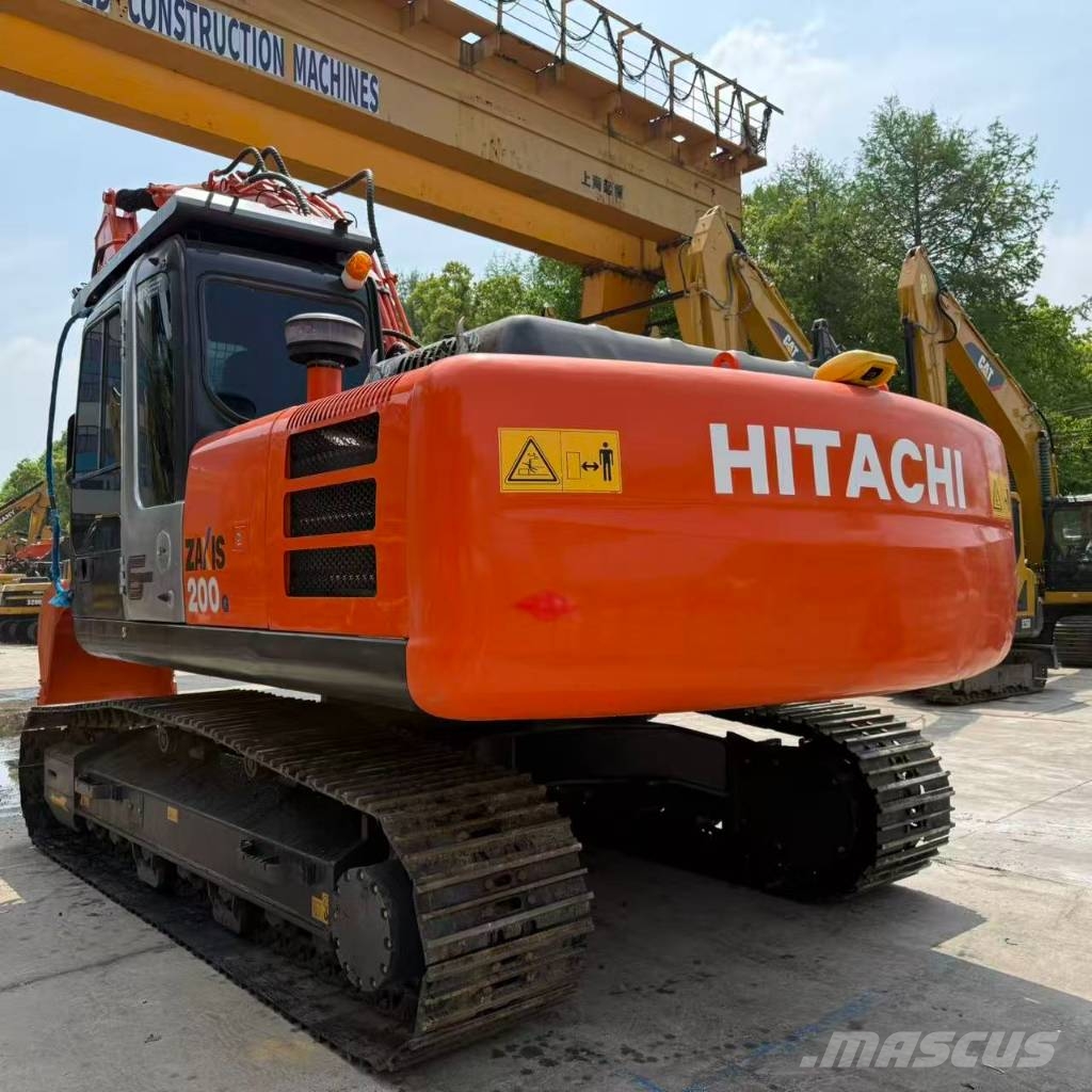 Hitachi ZX200-3G 履带挖掘机