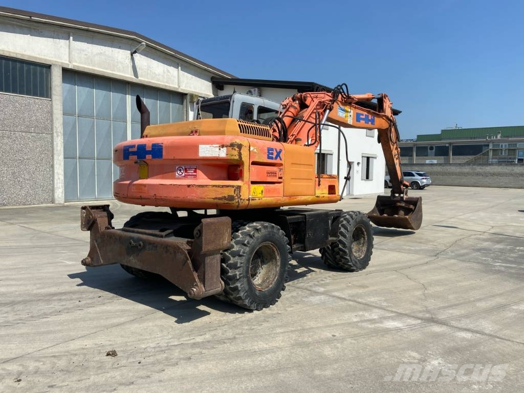 Fiat-Hitachi EX 135 W Excavadoras de ruedas
