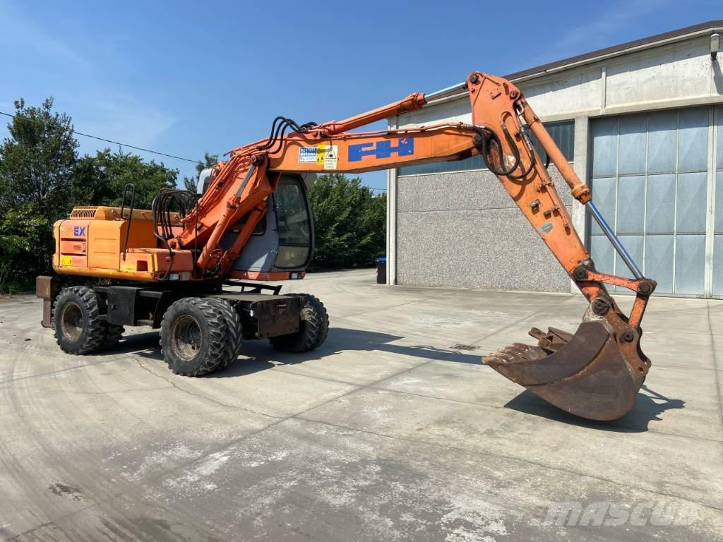 Fiat-Hitachi EX 135 W Excavadoras de ruedas