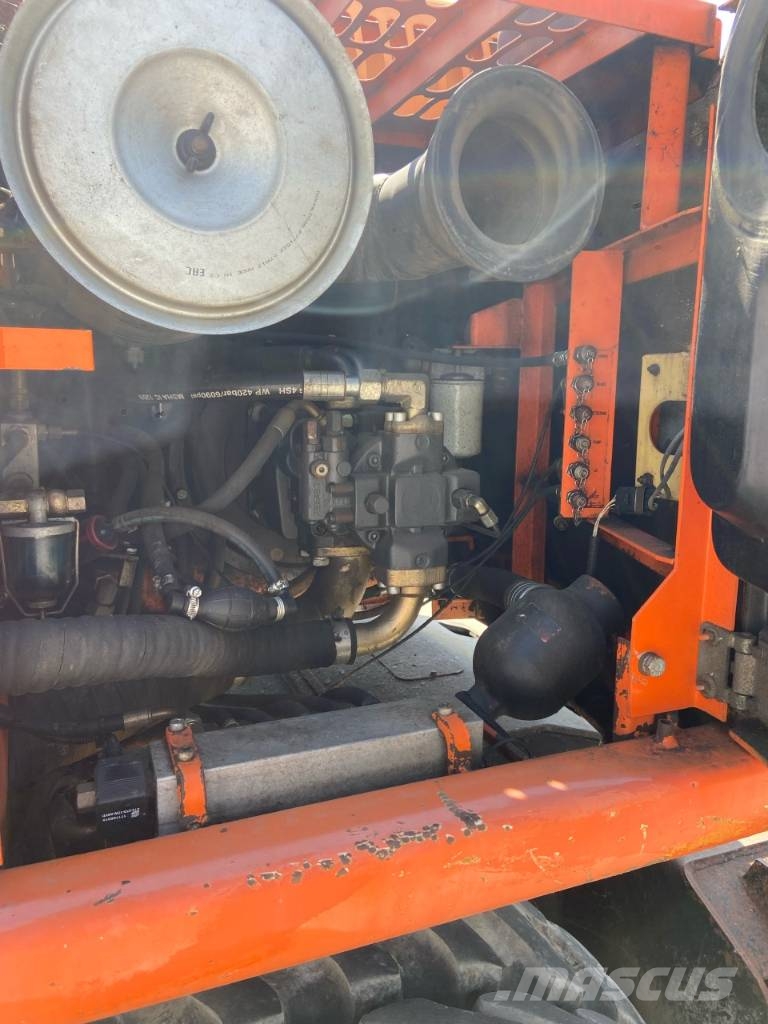 Fiat-Hitachi EX 135 W Excavadoras de ruedas
