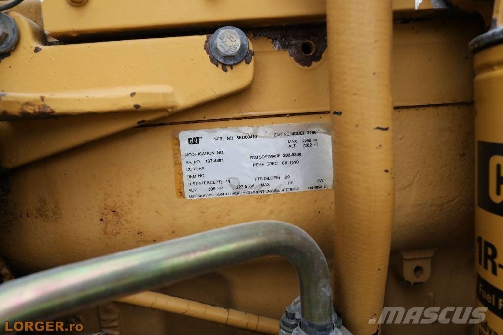CAT 730 Dumper - Knickgelenk