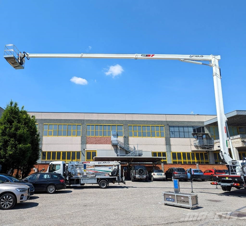Cela Truck DT37 Platforme aeriene montate pe camion