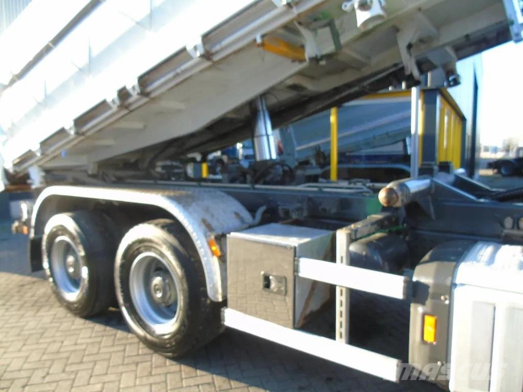 Mercedes-Benz Arocs 3348 + TRI TIPPER + 6X4 + EURO 6 Kiperi kamioni