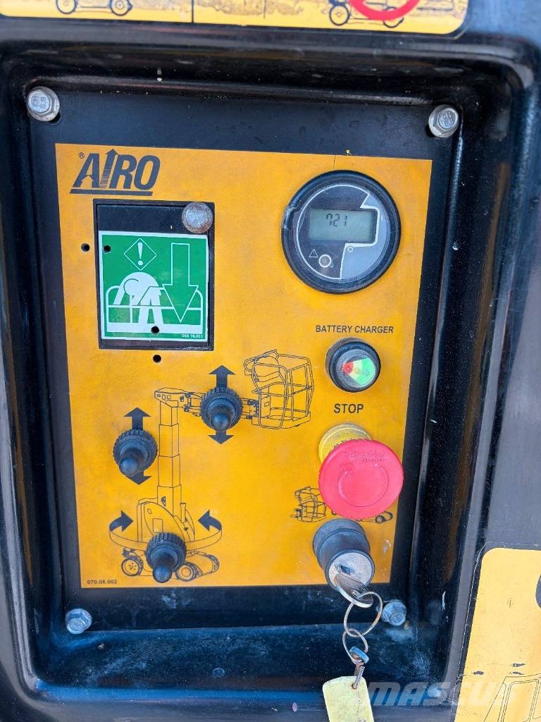 Airo V10E - 10m Elektro Mast-Arbeitsbühne Kompakte selbstfahrende Hebebühnen