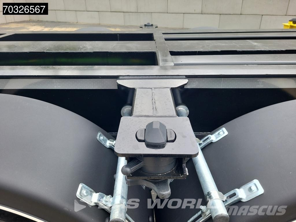 Orthaus Euro Slider 425 3 axles Mutli'45 Lift Axle Extenda Containerchassis