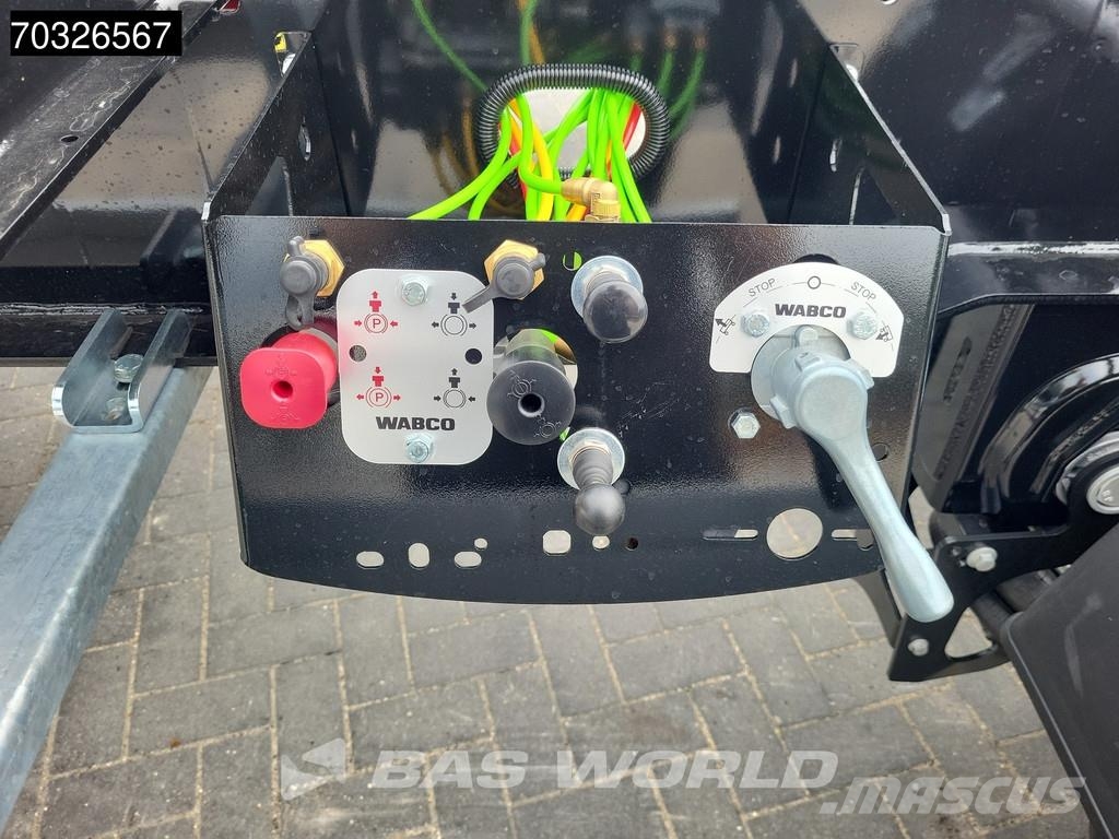 Orthaus Euro Slider 425 3 axles Mutli'45 Lift Axle Extenda Containerchassis