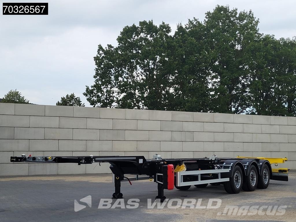 Orthaus Euro Slider 425 3 axles Mutli'45 Lift Axle Extenda Containerchassis
