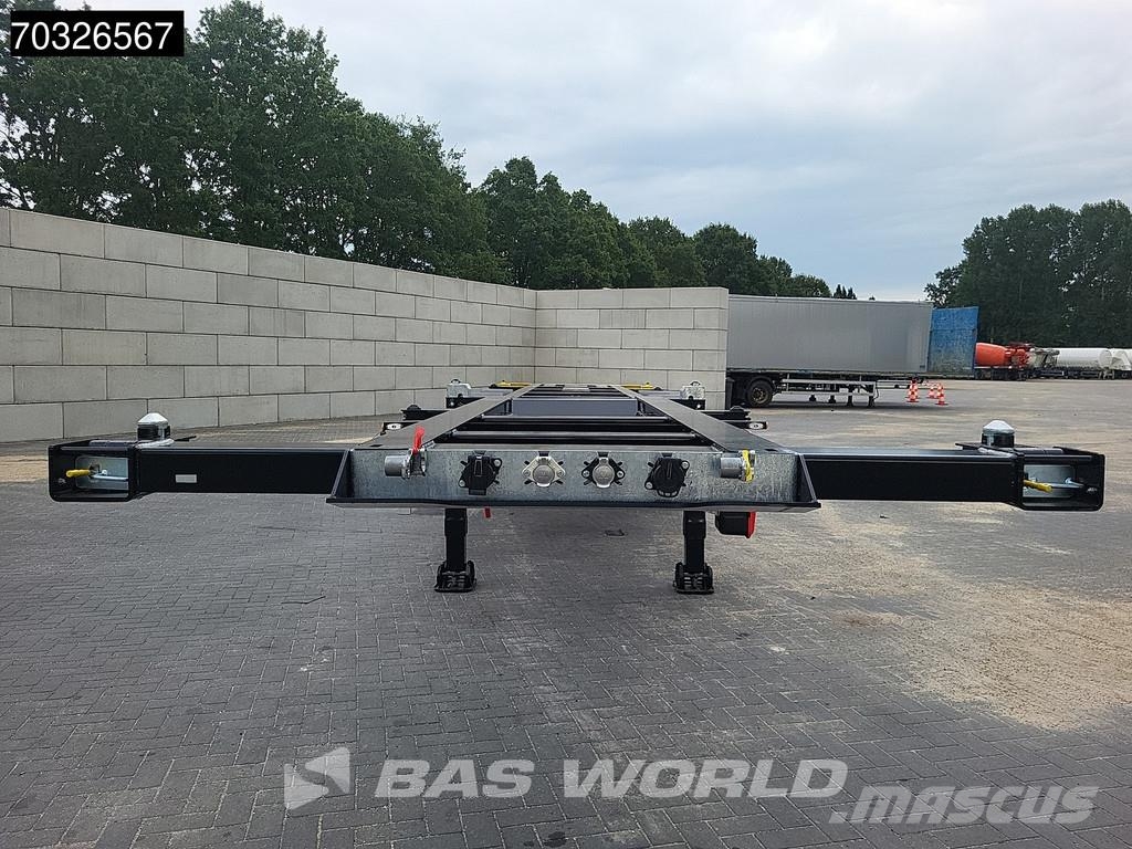 Orthaus Euro Slider 425 3 axles Mutli'45 Lift Axle Extenda Semirremolques portacontenedores