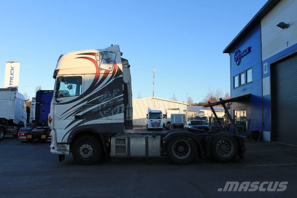 DAF XF 530 FTS 曳引機組件