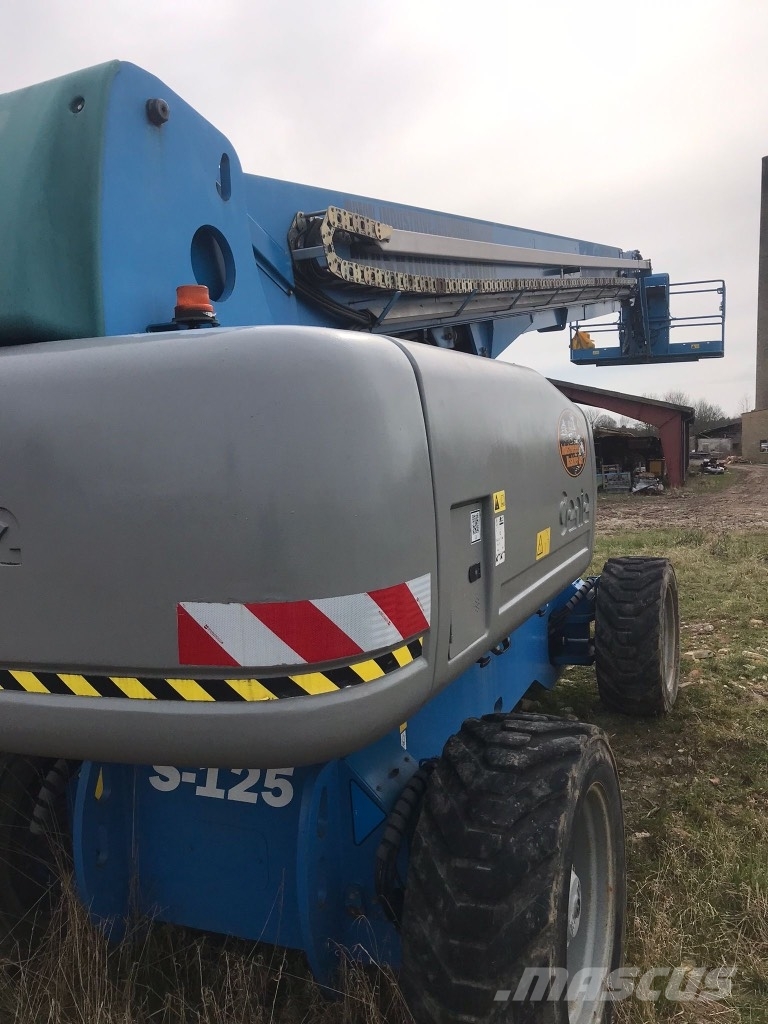 Genie S 125 Teleskopiskie pacēlāji