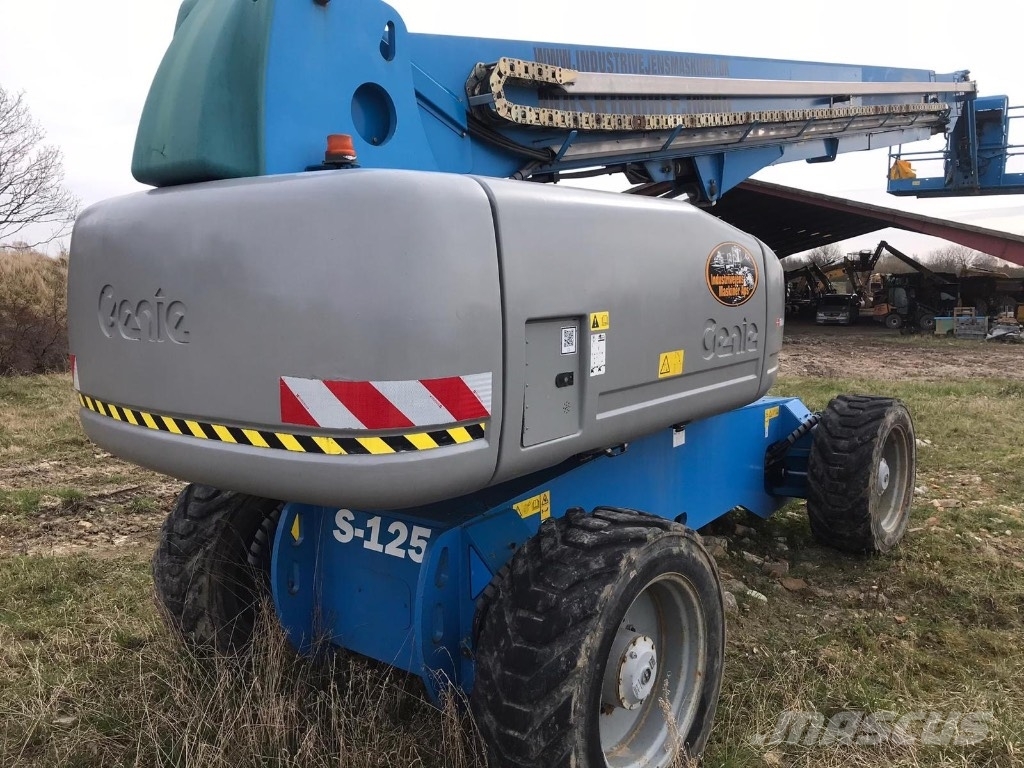 Genie S 125 Teleskopiskie pacēlāji