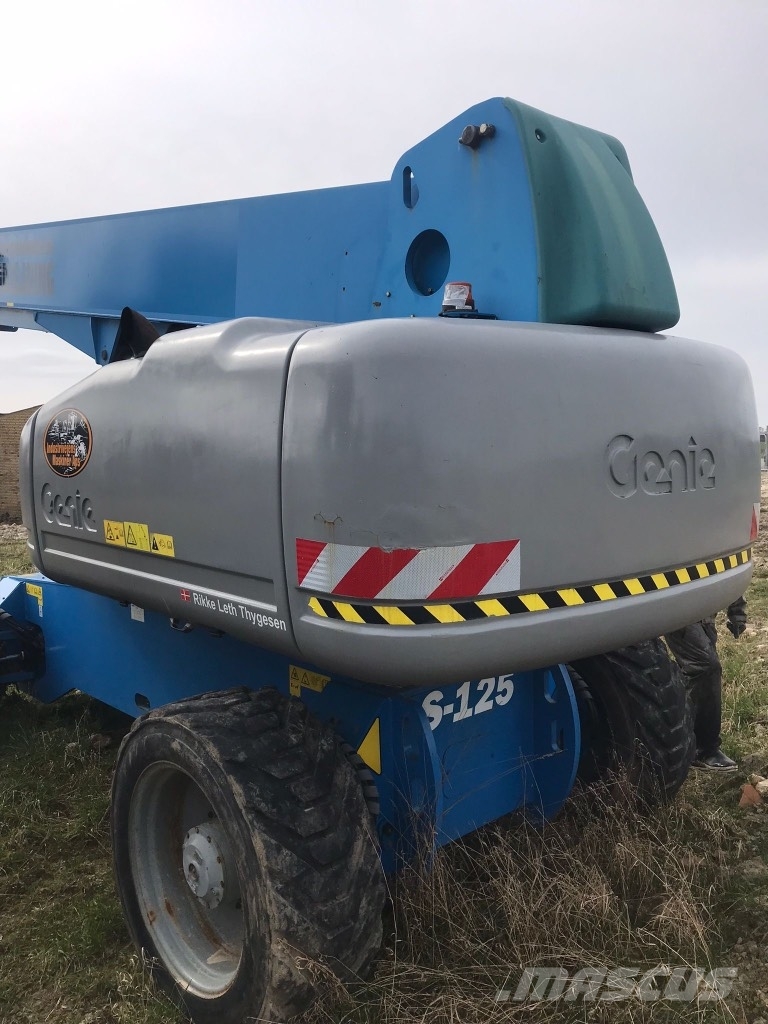 Genie S 125 Teleskopiskie pacēlāji