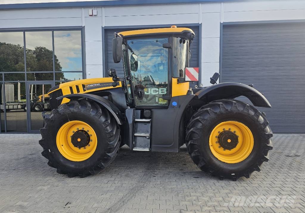 JCB FASTRAC 4220 Tratores Agrícolas usados
