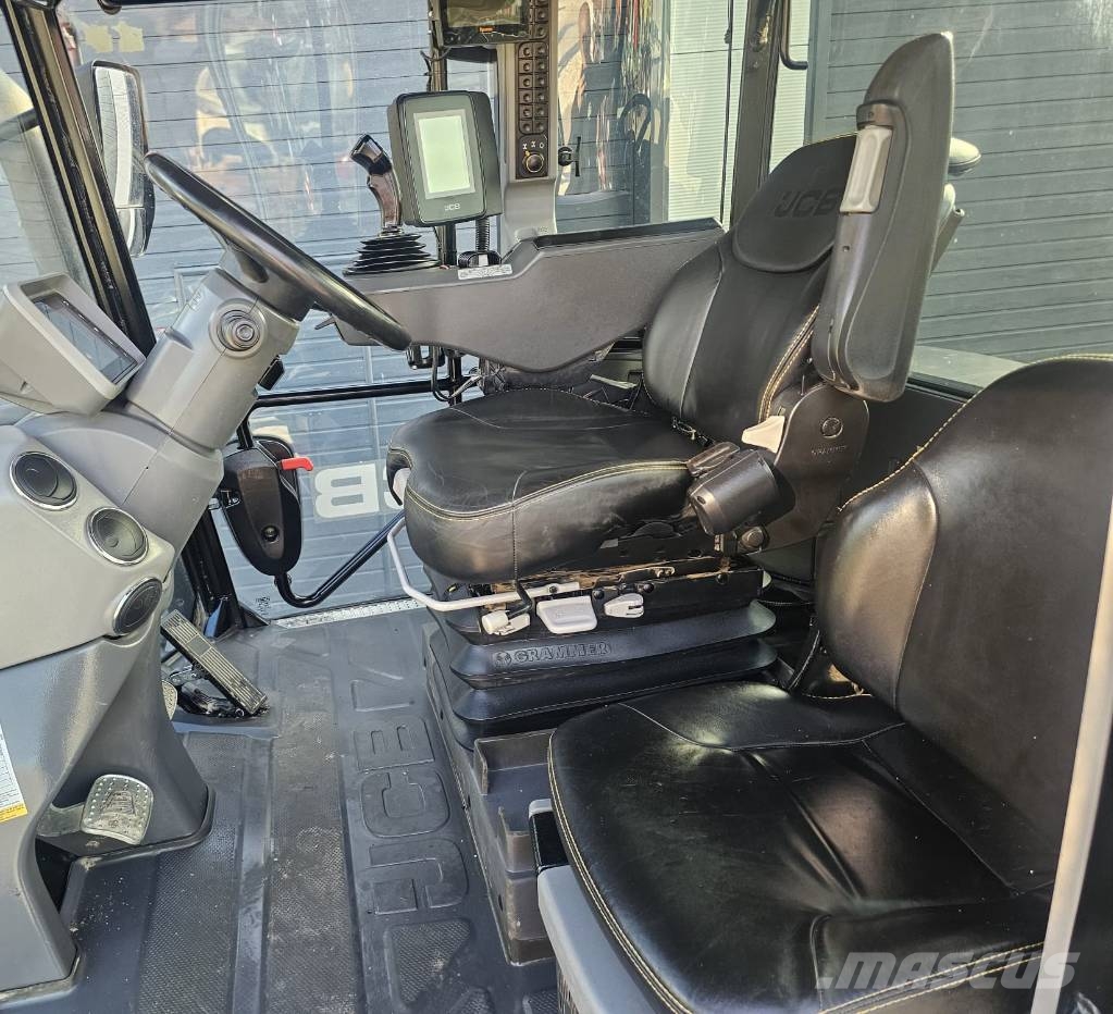 JCB FASTRAC 4220 Tratores Agrícolas usados