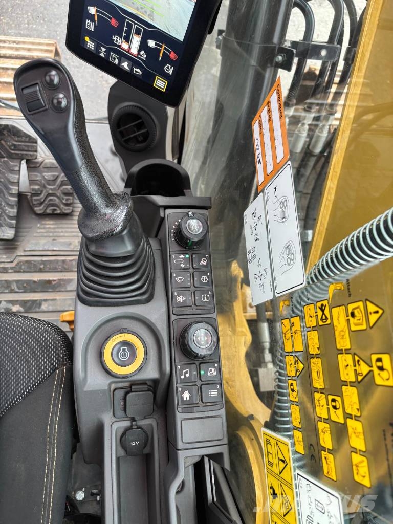 CAT 313 Kāpurķēžu ekskavatori