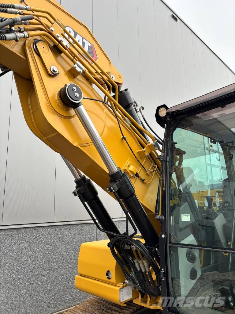 CAT 313 Kāpurķēžu ekskavatori