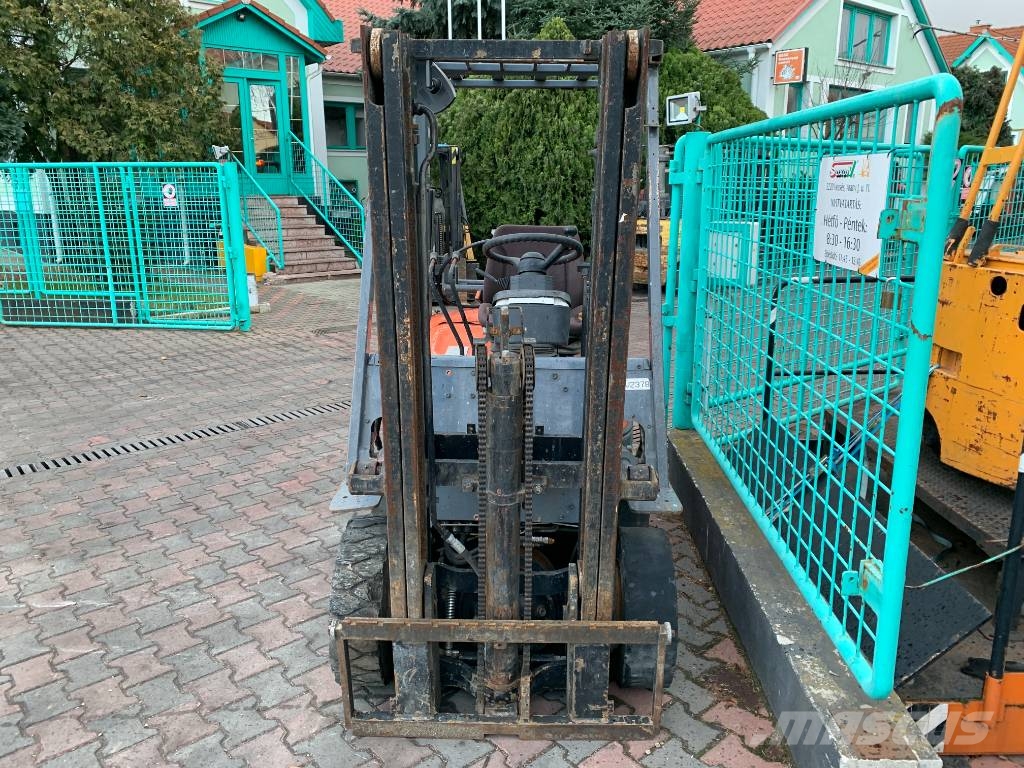 Toyota 6 FGF 15 V-2378 OB LPG (dujiniai) krautuvai