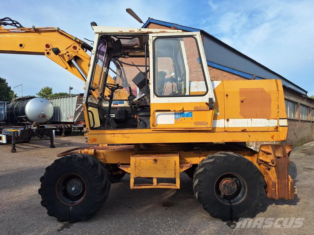 Liebherr A902 A902 Wielgraafmachines