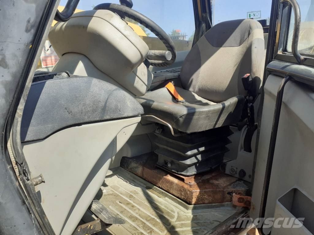 CAT TH 350 B Τηλεσκοπικοί ανυψωτές