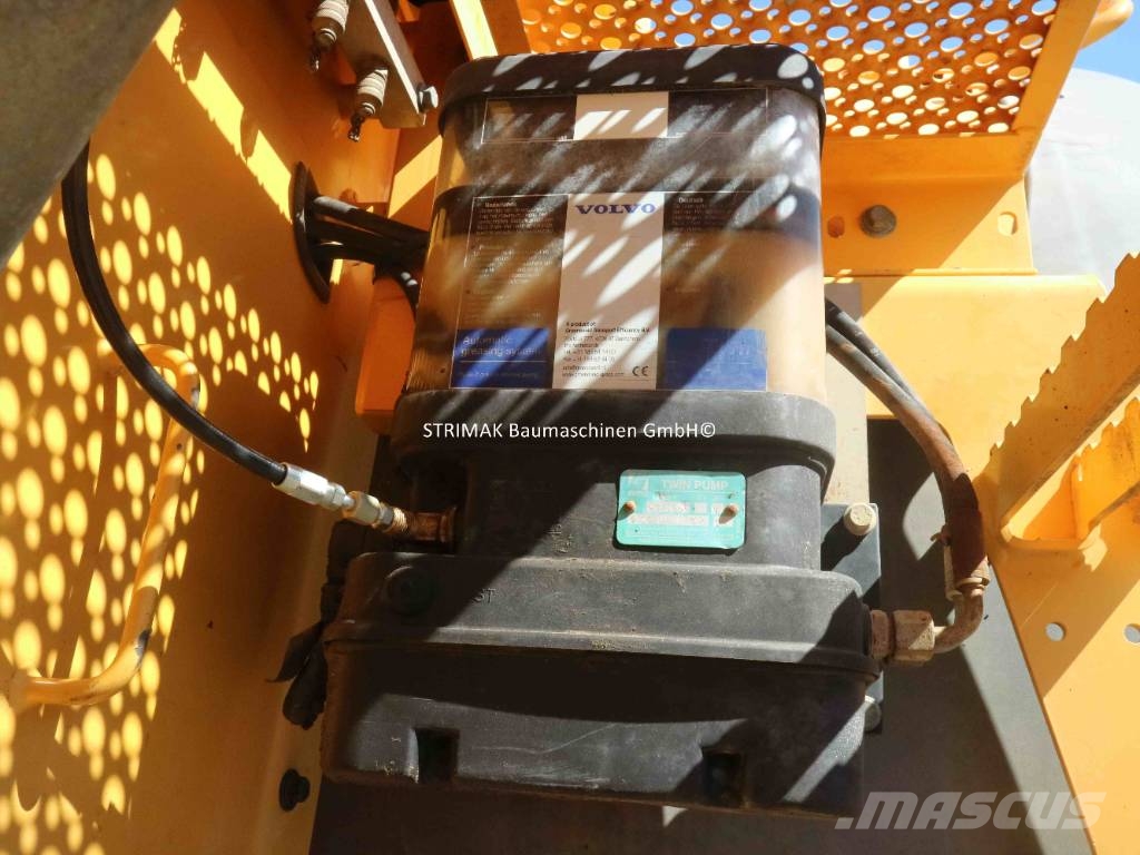 Volvo L 120 E Pás carregadoras de rodas