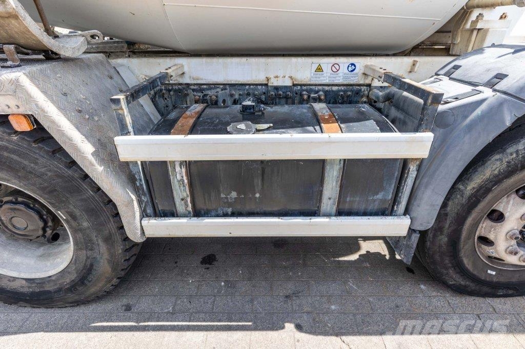MAN TGS 32.360 BB+STETTER 9m3 混凝土車