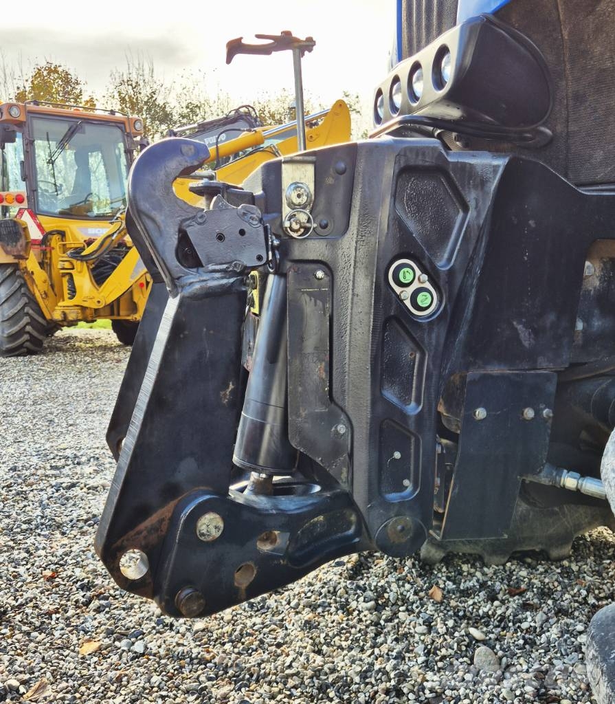 New Holland T 8.300 Traktoren