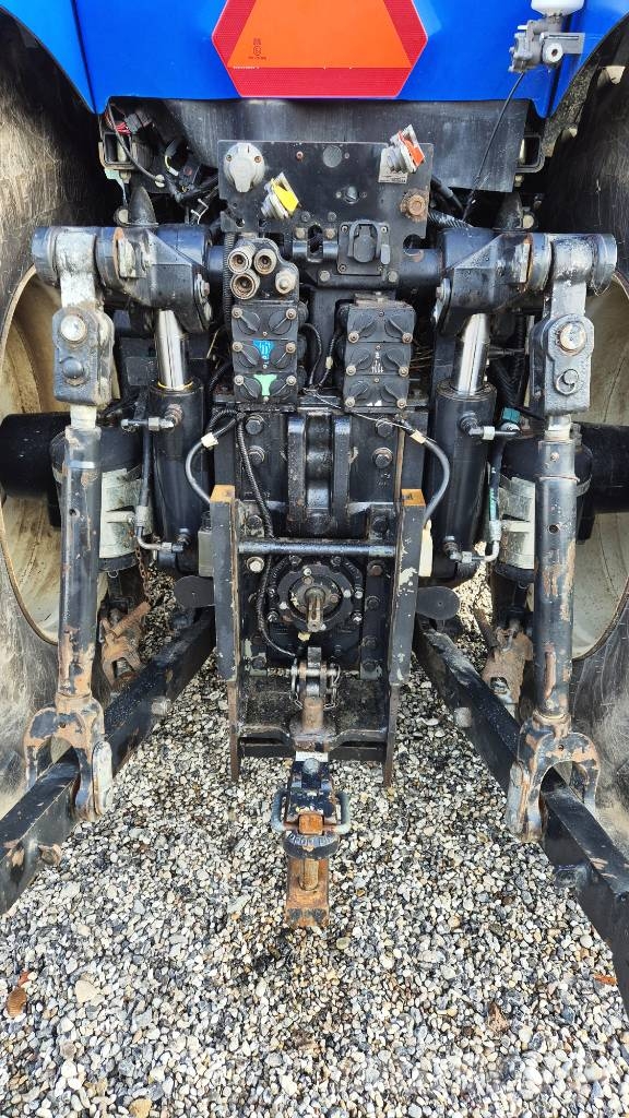 New Holland T 8.300 Traktoren