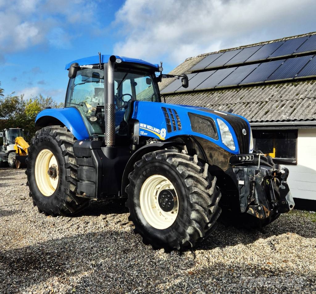 New Holland T 8.300 Traktoren