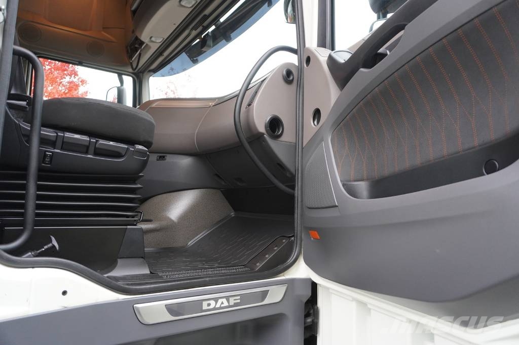DAF XF 450 6x2 E6 / Refrigerator Lacapitaine / ATP/FRC Φορτηγά Ψυγεία